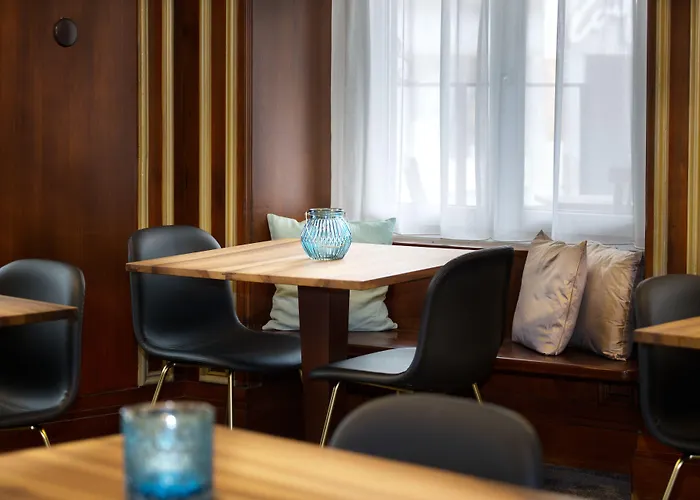 Hotel Krone By B-smart